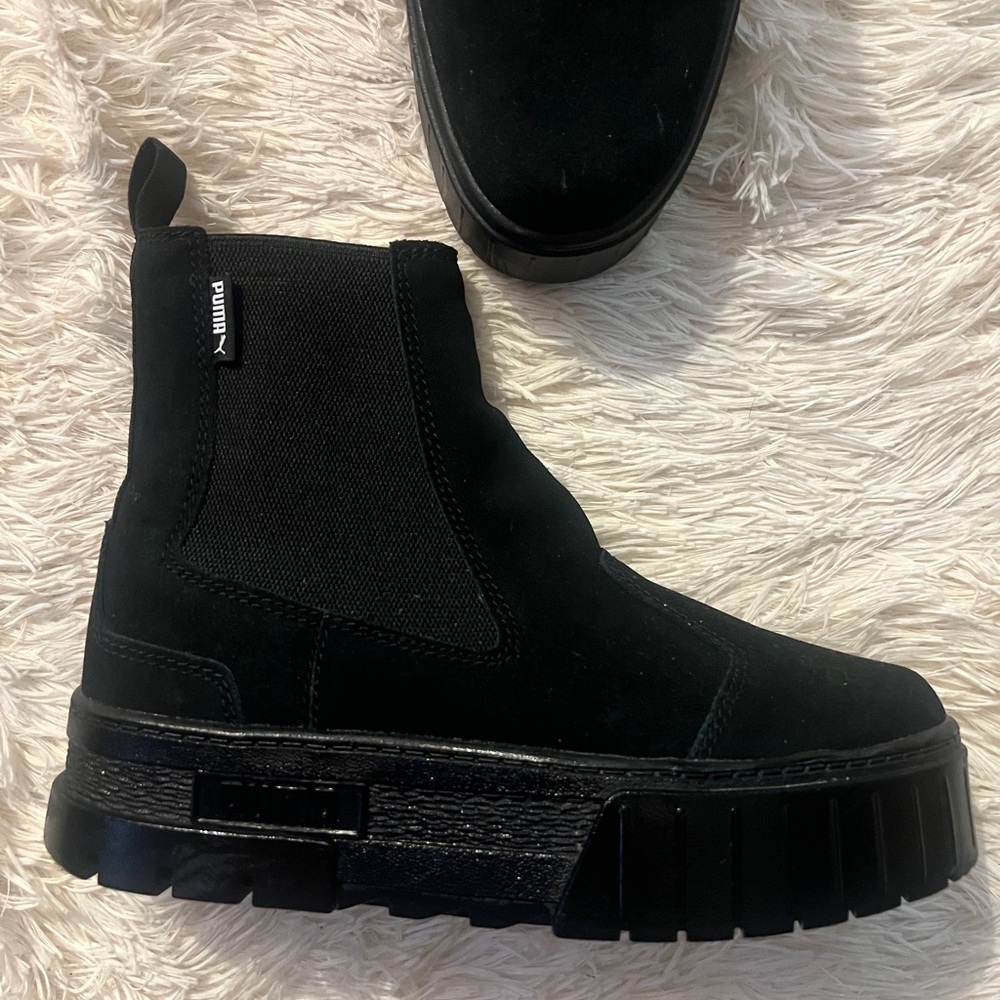 New Puma Black Suede Platform Boots